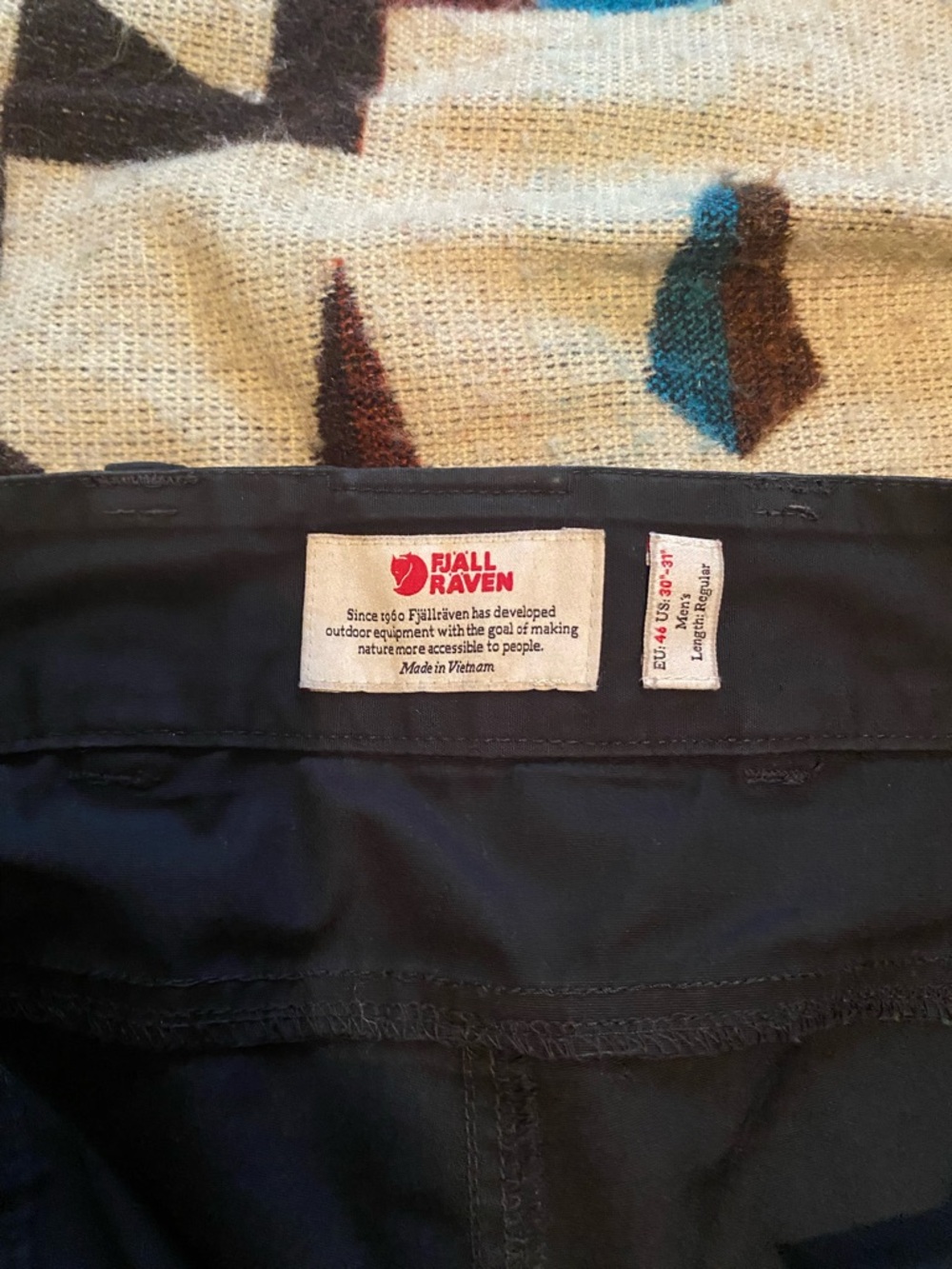 Fjallraven G-1000 Men's Cargo Pants in Black - Picture 4 of 11